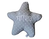 Cojín estrella bebé personalizado. Un regalo original para un recién nacido, niño o niña. Ideal para la decoración de una habitación infantil. Gran variedad de telas.